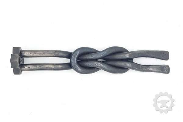 Staande metalen platte knoop op 4 moeren